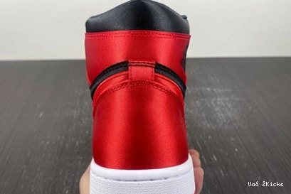1 Resilient FD4810-061 95 Jordan Retro  High OG Bred Satin 1017